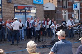 Shanty Straatfestival Joure trekt veel publiek