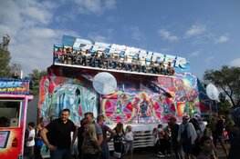 Gezellige drukte op de kermis in de Joure!