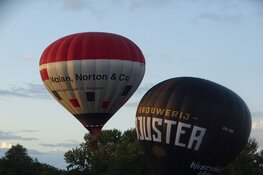 Veel publieke belangstelling bij Friese ballonfeesten Joure