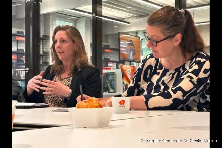 Bezoek van lid Tweede Kamerfractie aan project 'In Gesprek Over Roken' in Lemmer
