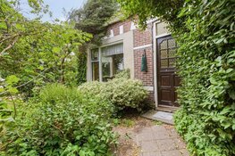 Twee bijzondere huisjes in de verkoop bij Veenstra Makelaardij: klein maar zeker niet minder interessant