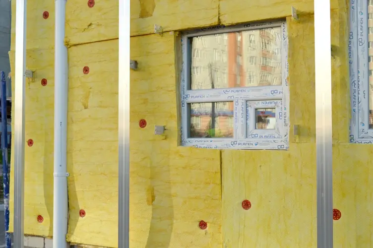 Gemeente De Fryske Marren investeert in energiezuinige woningen