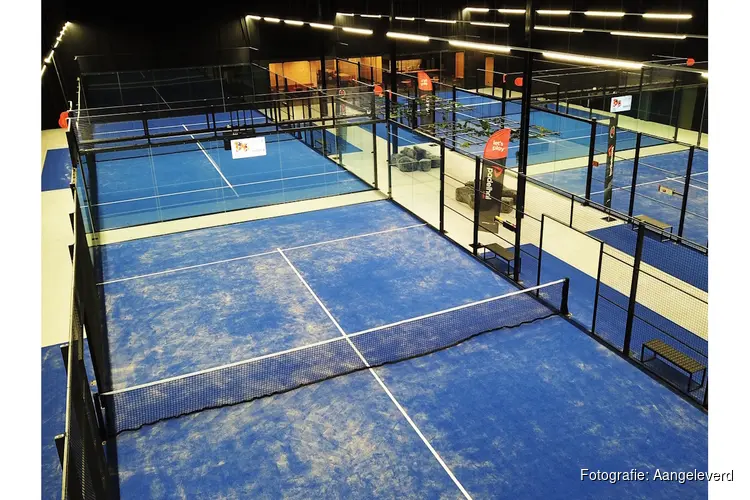 Eerste indoor padelhal van De Fryske Marren opent in Joure