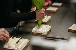 Leerlingen ontdekken toekomst op de werkvloer tijdens Doe Dag van Zuid Friesland On Stage