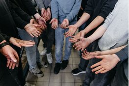 Leerlingen ontdekken toekomst op de werkvloer tijdens Doe Dag van Zuid Friesland On Stage