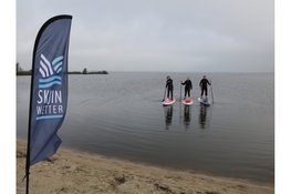 Skjin Wetter van start in De Fryske Marren: vrijwilligers in actie voor schoon water